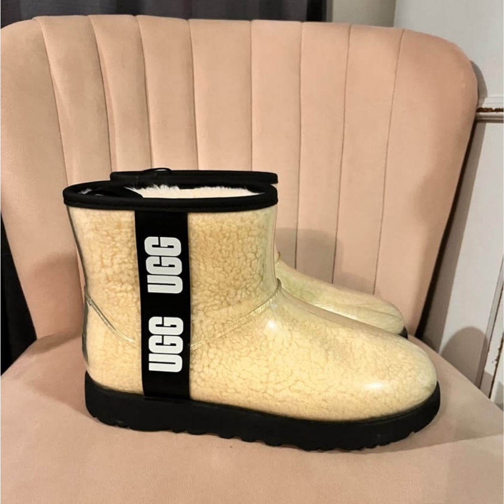 Ugg size 9 worm one time